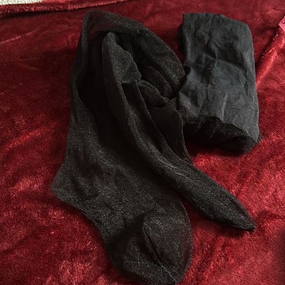 Berkshire black silky pantyhose Sz 3 - Picture 7 of 9